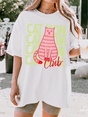 Cat Mom Club T-shirt, Cat Mom Shirt, Cat Mama Tee, Gift For Cat Mom